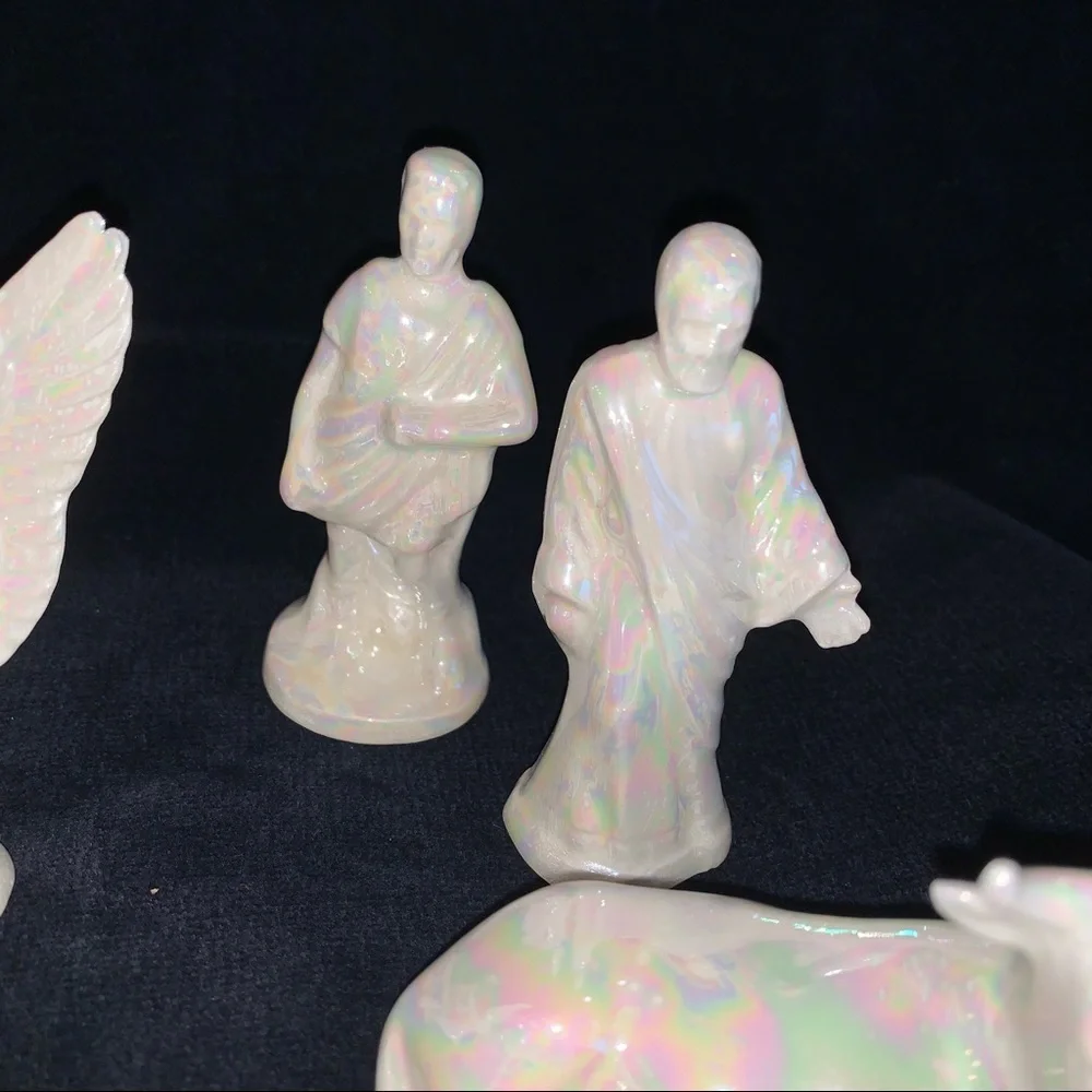14 Piece Small Ceramic Pearlescent White Nativity Set Scene // Christmas Holiday